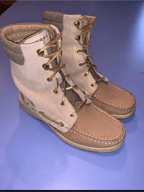 Sperry Two-Tone Tan Leather & Suede Lace-Up Boot